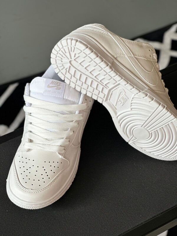 nike sb triple white - Imagen 4