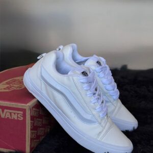 vans knu skool white