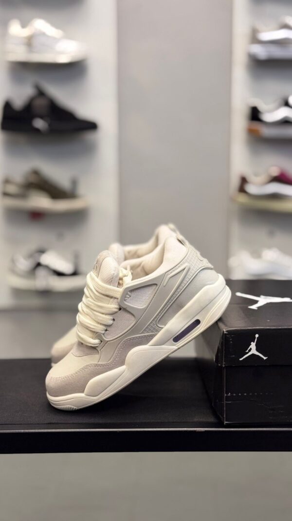 jordan air 4 RM - Imagen 2