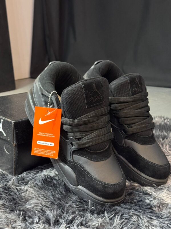 jordan air 4 RM black - Imagen 3