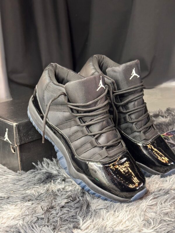 jordan retro 11 gamma blue - Imagen 3