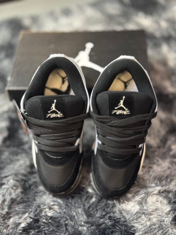 jordan air 1 RM - Imagen 5