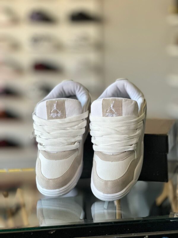 jordan air 4 RM - Imagen 3