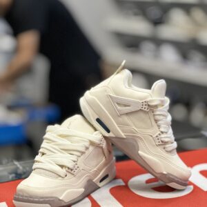 Jordan retro 4 crudo