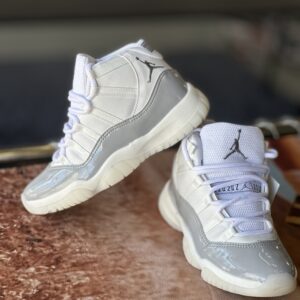 Jordan 11 blancas