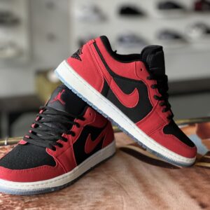 Jordan 1 low Chicago