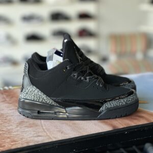 Jordan 3 Retro "Black Cat"